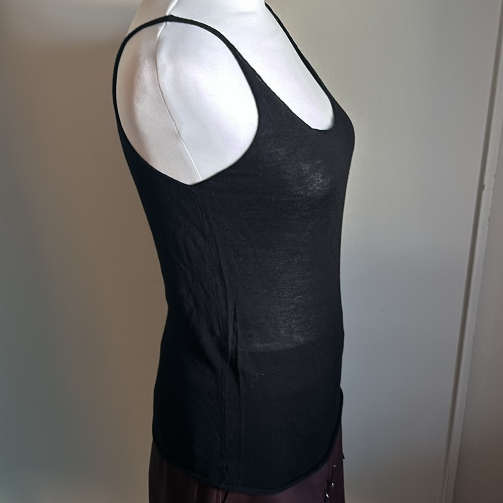 New Kerisma Fine Gauge Lightweight Knit Slim Fit Sweater Raw Edge Tank Top - Picture 3 of 9